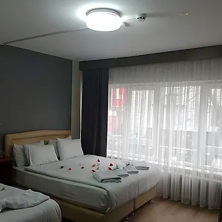 Hotel Cesmeli 3*